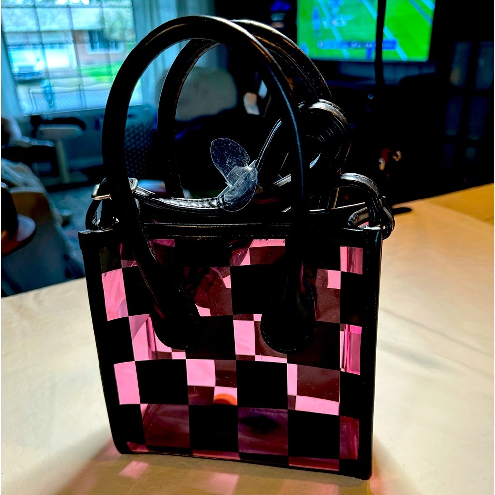 See-thru cross body purse for concerts, games, festivals, 7”x7”x2”